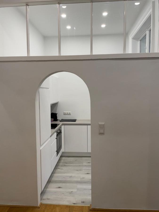 100m2 Nähe 1010 Apartment *